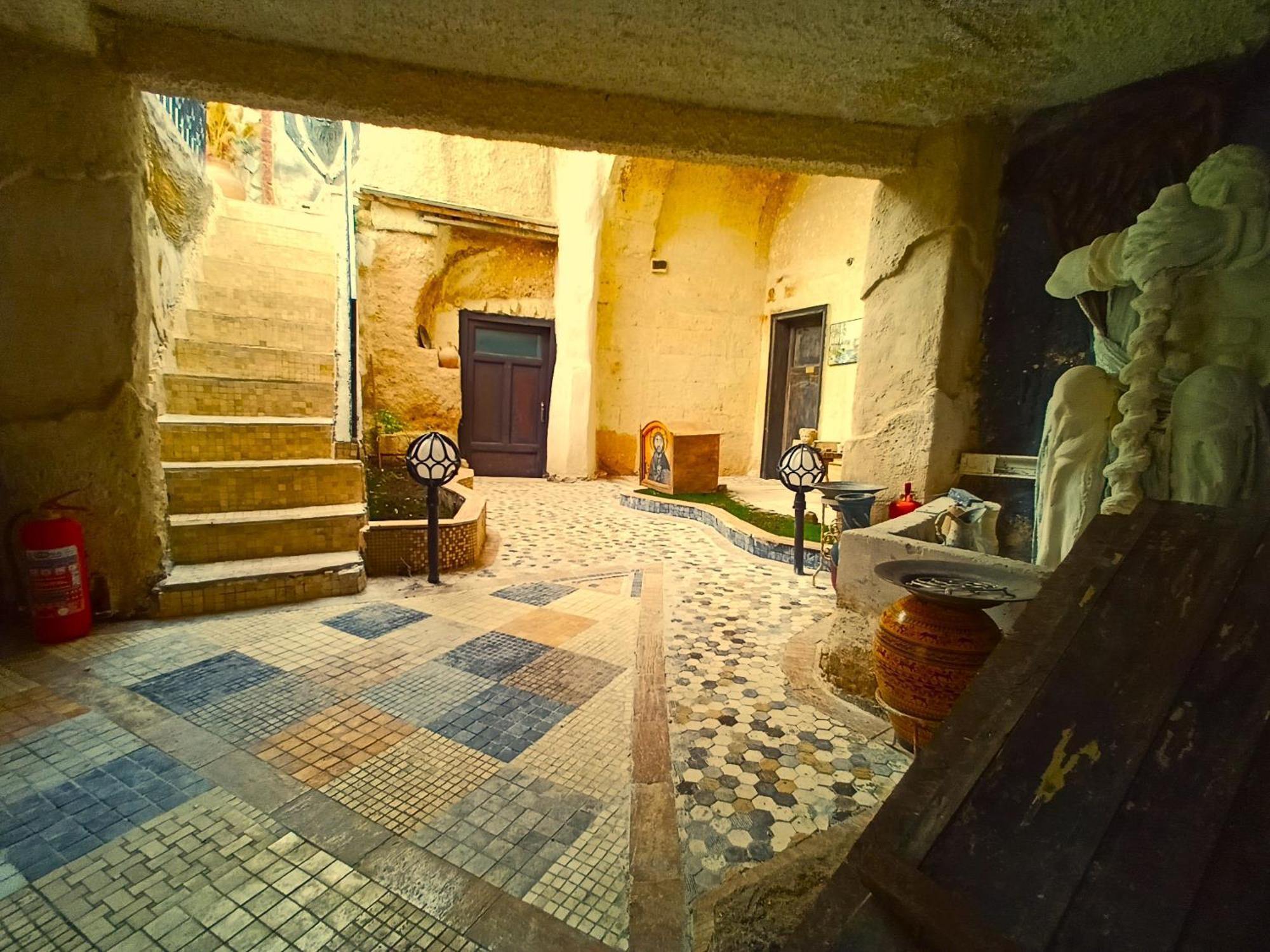 ホテル Stone Age Cappadocia ネヴシェヒル エクステリア 写真